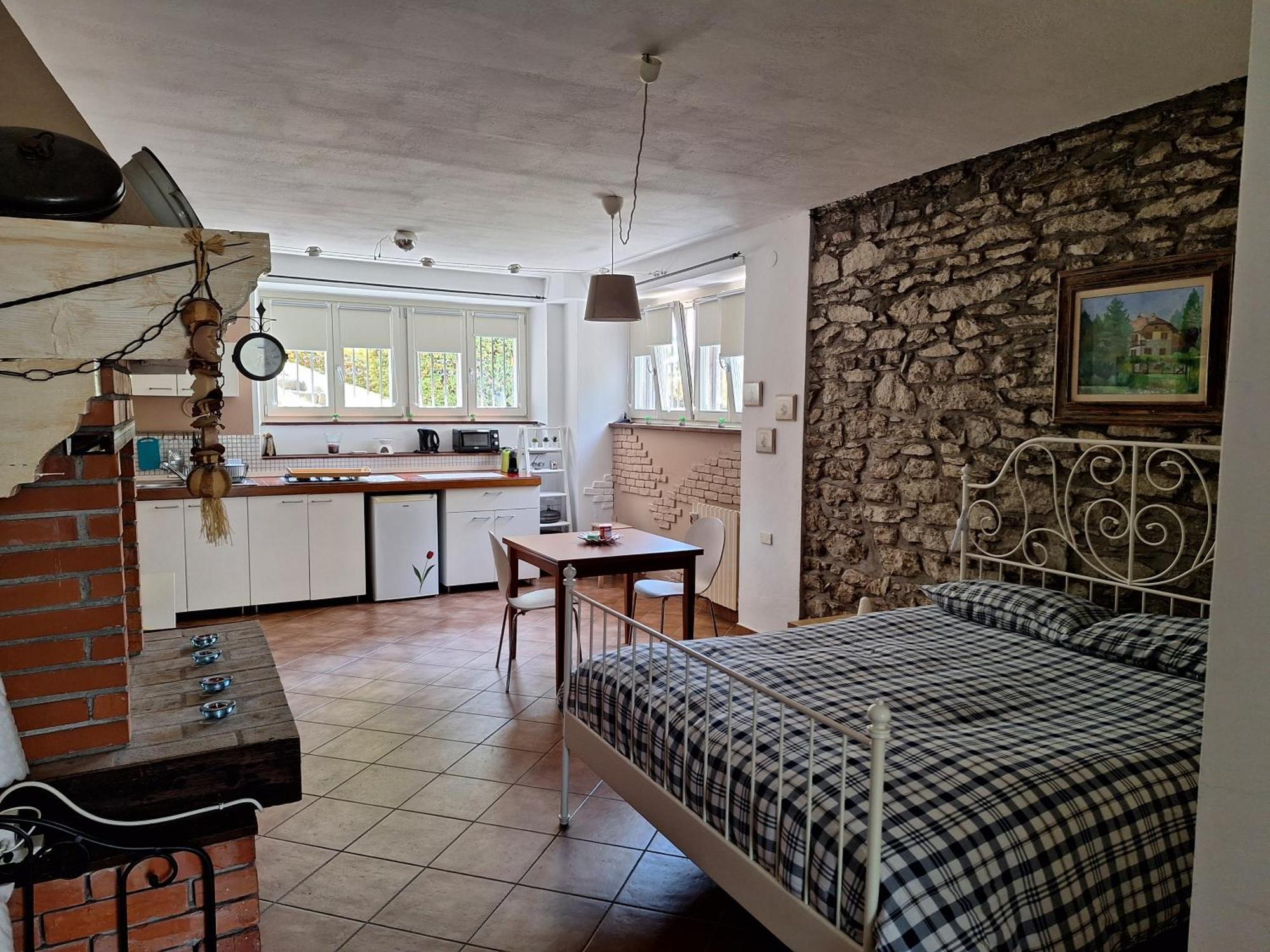 La Taverna Dei Gufi Premeno Екстериор снимка
